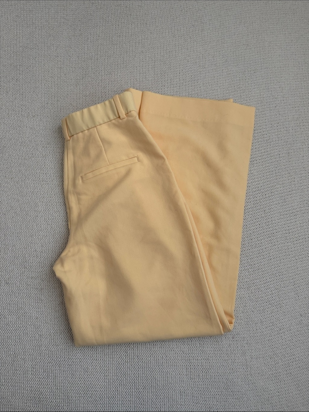 Abercrombie & Fitch High Waist Straight Leg Trousers Yellow Size 0